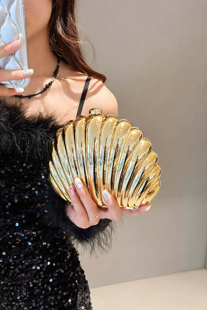 Fashionable and Elegant Chain Lock Shell Bag-consonak