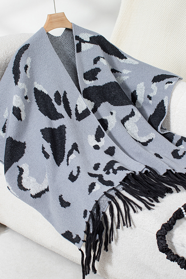 Fashionable Leopard Print Contrast Tassel Hem Loose Knitted Shawl-consonak