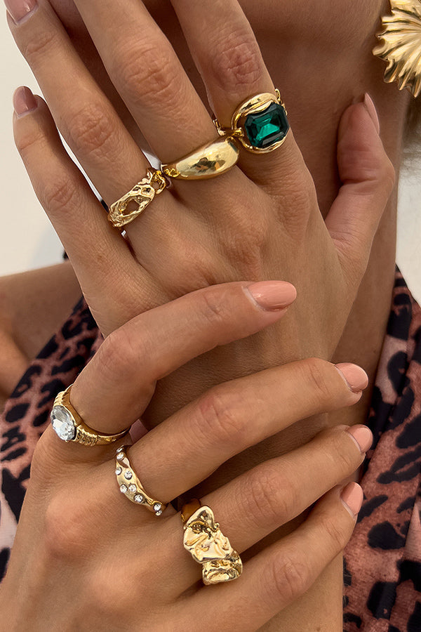 Fashionable Hollow Diamond Irregular Retro Ring-consonak