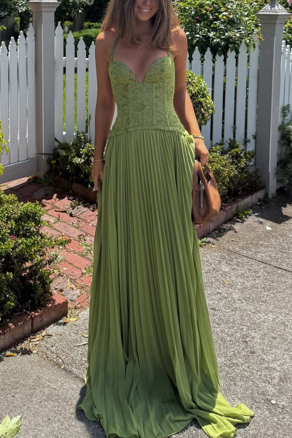 Elegant Lace Patchwork Halter Neck Tie Backless Pleated Maxi Dress-consonak