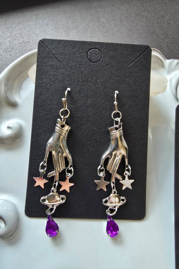 Fashionable Fingertip Planet Zirconia Pendant Earrings