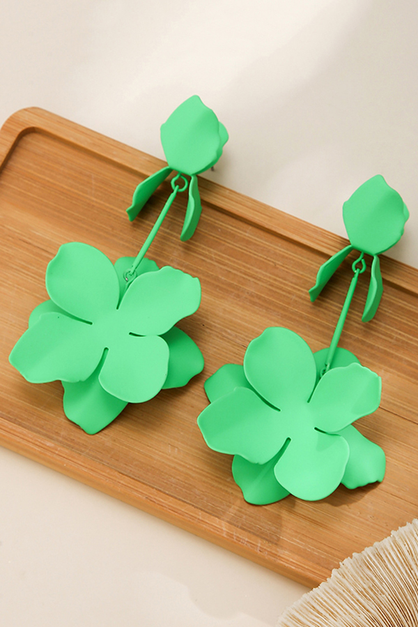 Dopamine Flower Retro Fashion Metal Stud Earrings-consonak