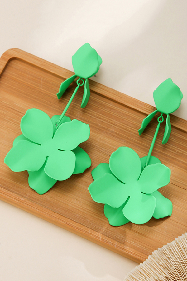 Dopamine Flower Retro Fashion Metal Stud Earrings-consonak