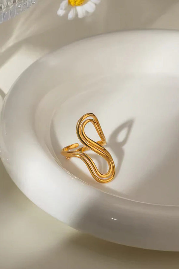 Stylish and Simple Linear Stainless Steel Ring-consonak