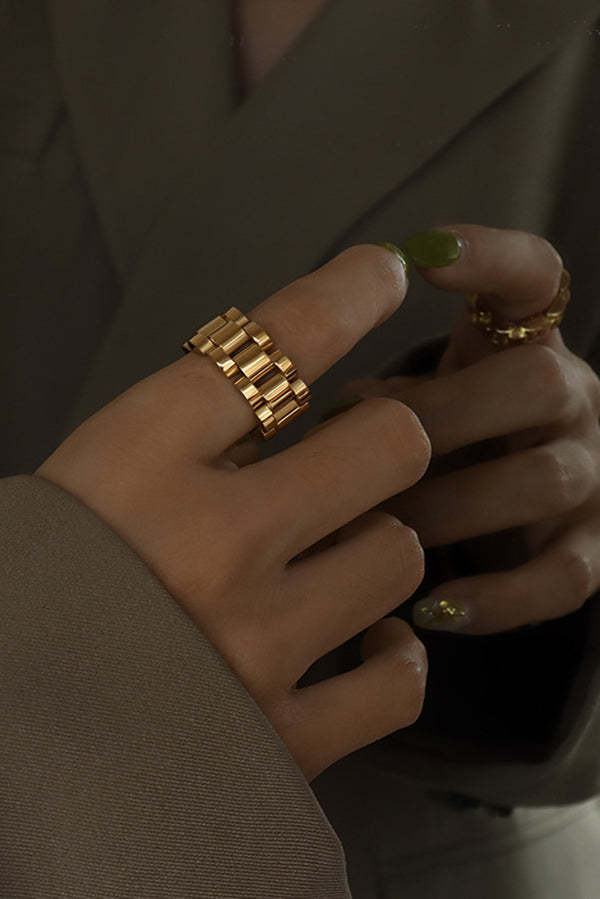 Fashionable and Versatile Watch Band Ring-consonak