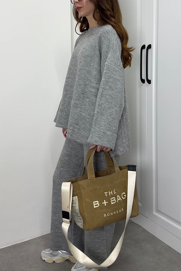 Solid Color Loose Long-sleeved Knit Top and Elastic Waist Casual Straight Leg Pants Set-consonak