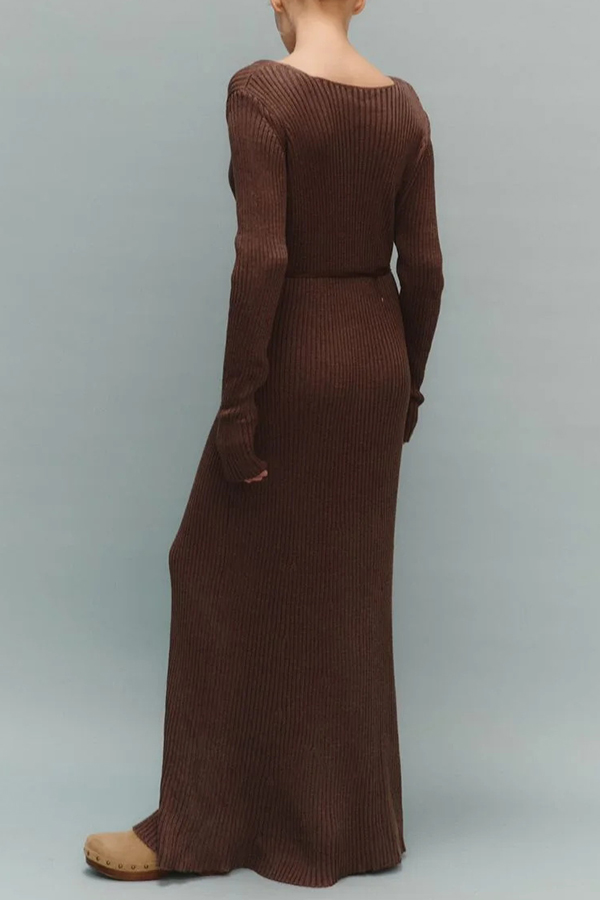 Solid Color V-neck Long-sleeved Slim-fit Elegant Knit Maxi Dress-consonak