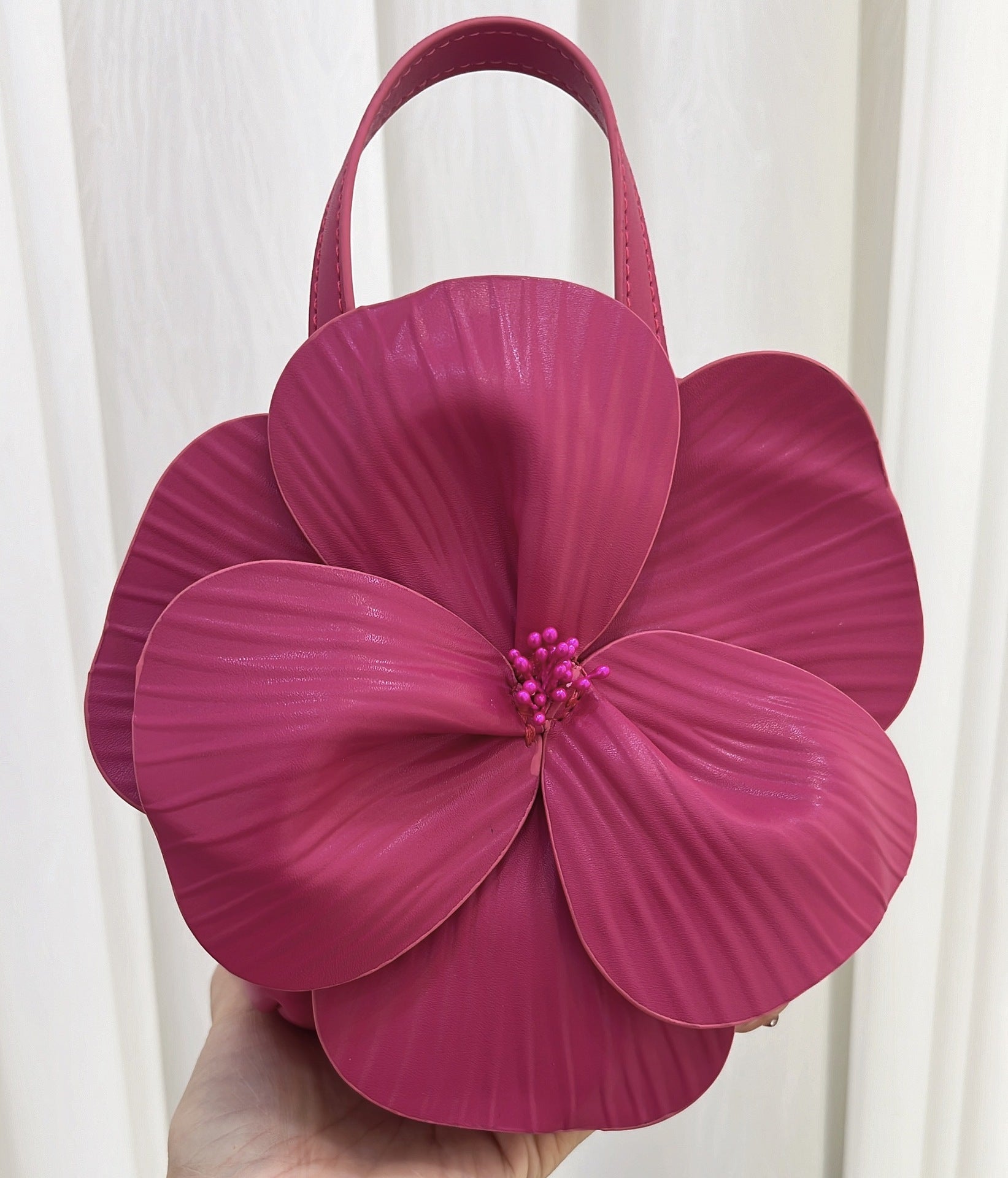 Fashionable 3D Petal Flower Solid Color Collar Handbag (including Lining)-consonak