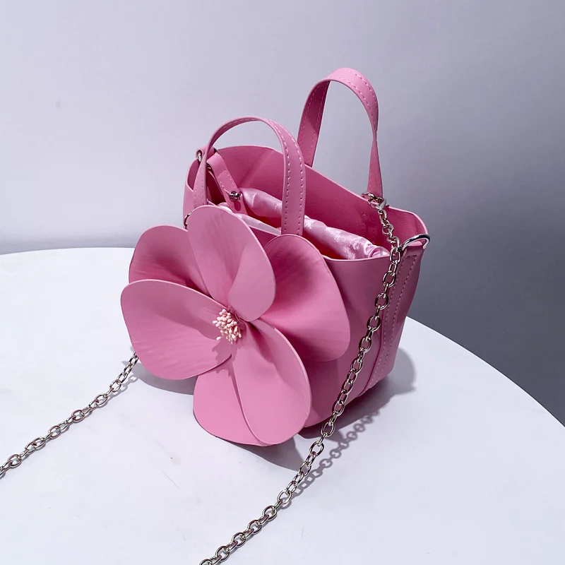 Fashionable 3D Petal Flower Solid Color Collar Handbag (including Lining)-consonak