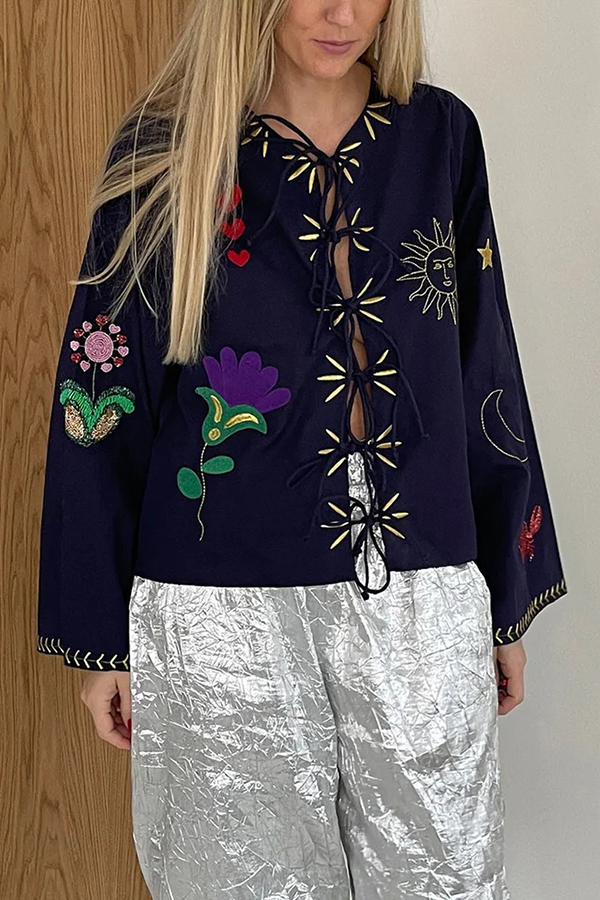 Fashionable Embroidered Lace-up Long-sleeved Loose Top-consonak