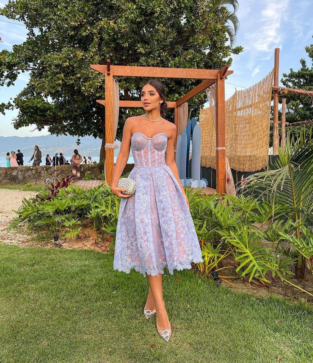 Ladies' Sexy Cup Embroidered Lace Evening Dress, Evening Women's Beach Resort Dress, Tight Skincare Dress-consonak