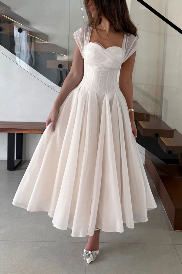 Elegant Sleeveless Waist-cinching Tulle Full-hem Maxi Dress-consonak