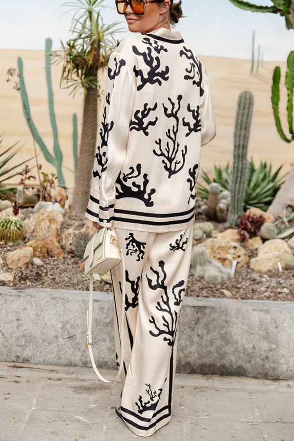 Light and Comfortable Satin Unique Print Elastic Waist Pocketed Wide Leg Pants-consonak