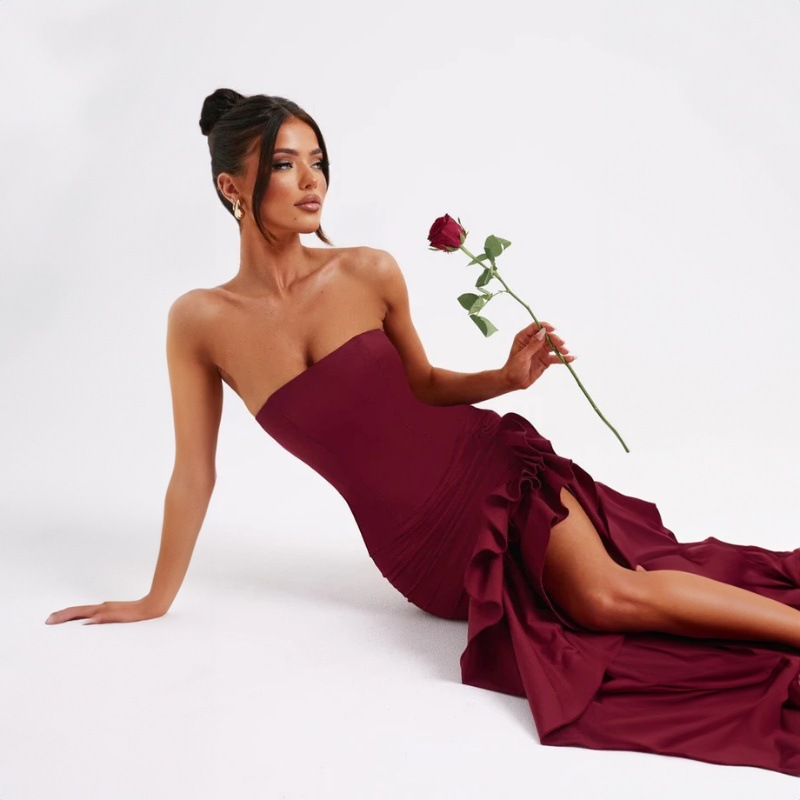 Ladies' sexy off shoulder, sexy off shoulder strapless, hip hugging, irregular wave fashion party dress-Consonak