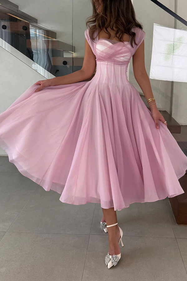 Elegant Sleeveless Waist-cinching Tulle Full-hem Maxi Dress-consonak