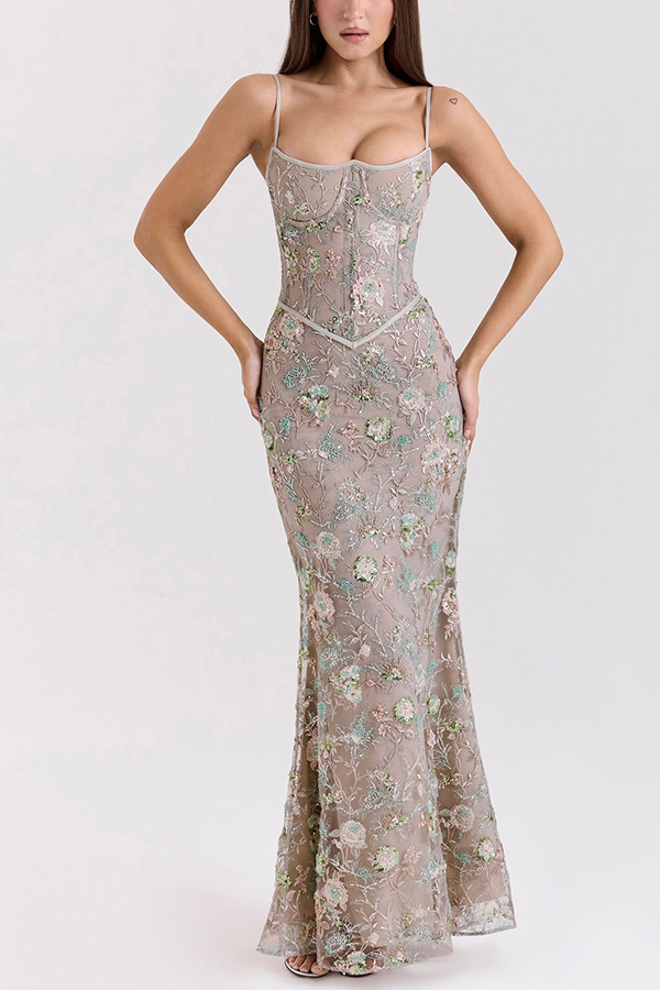 Stylish Sleeveless Halter-neck Slim-fit Backless Tie-up Elegant Maxi Dress | Consonak