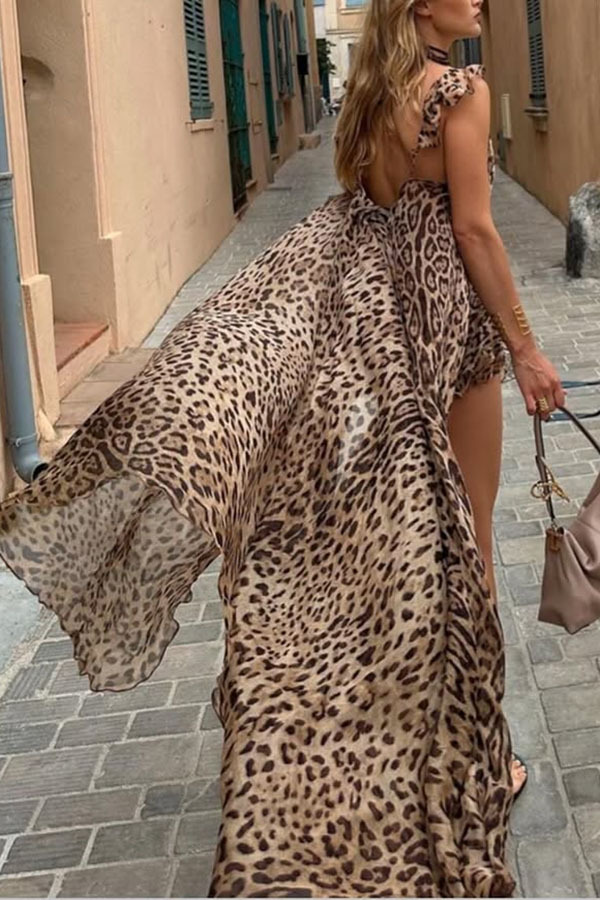 Immerse Vacation Leopard Tie-up Slit Midi Top and Elastic Waist Shorts Set | Consonak