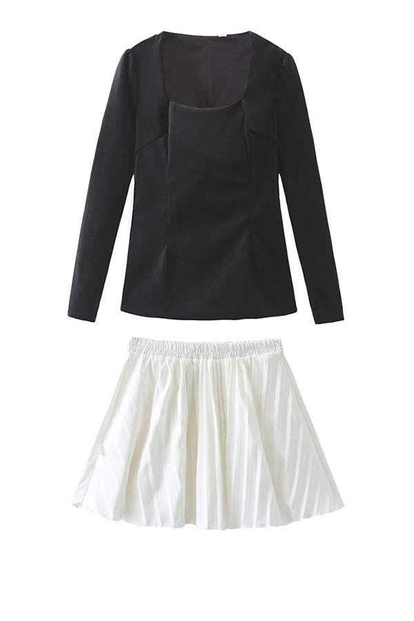 Netta Velvet Square Neck Long Sleeve Back Pearl Detail Pleated Mini Dress-consonak