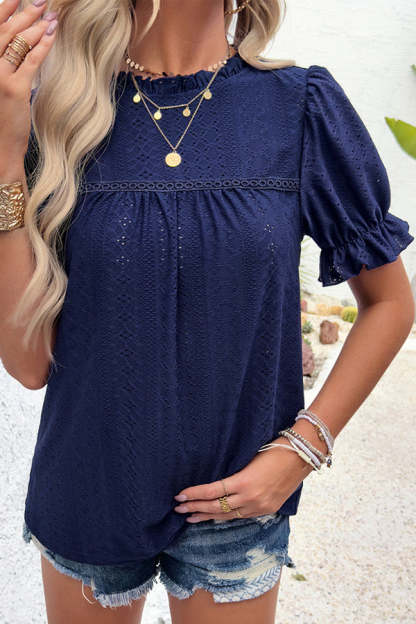 Solid Color Short Sleeved Patchwork Hollow Pleated Shirt-consonak