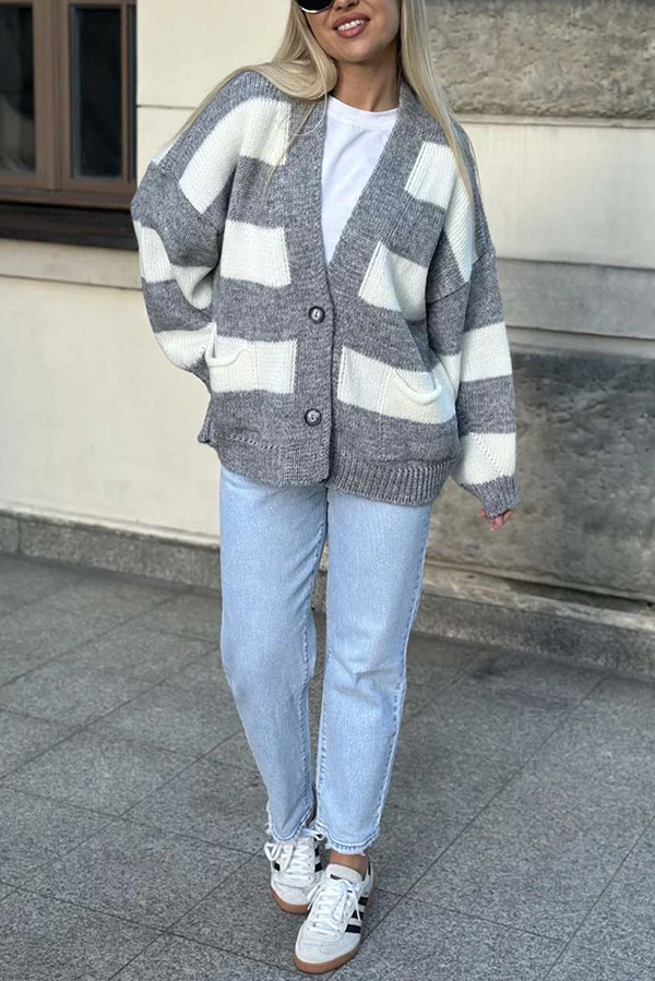 Casual V-neck Long-sleeved Striped Pocket Knitted Cardigan-consonak