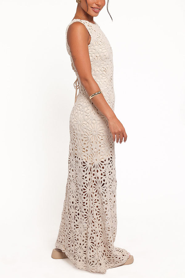 Effortlessly Chic Crochet Lace Floral Pattern Backless Lace-up Vacation Maxi Dress-consonak