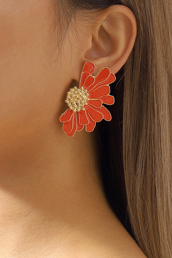 Retro Alloy Floral Pattern Earrings-consonak