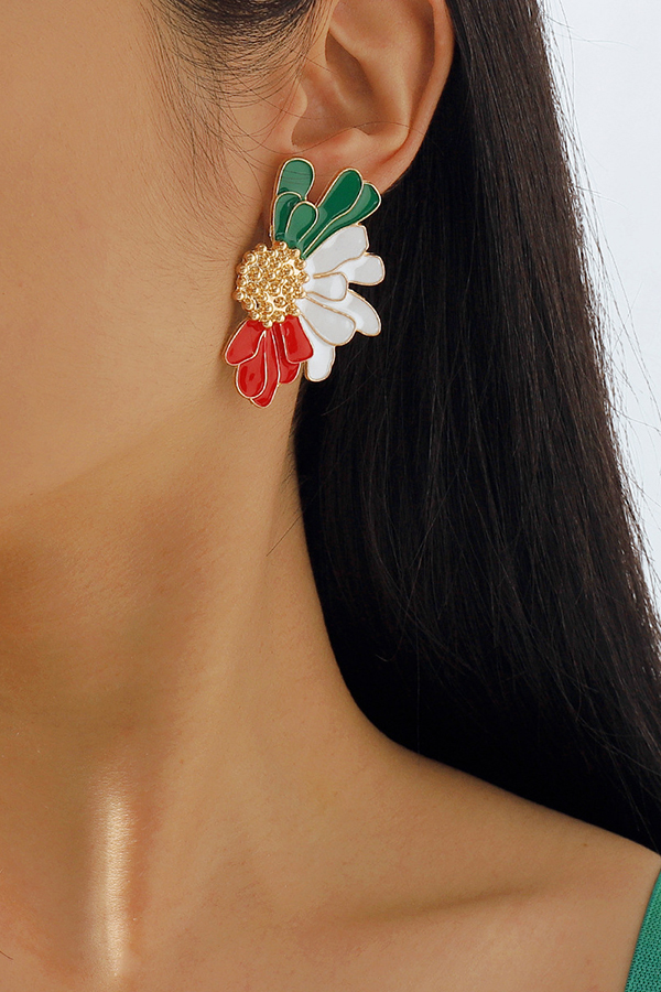 Retro Alloy Floral Pattern Earrings-consonak