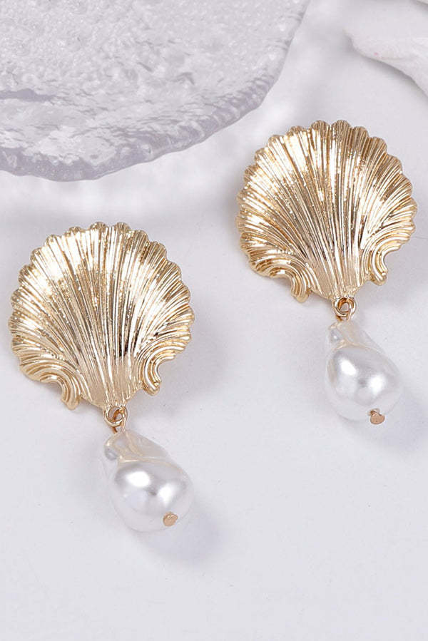 Fashionable Light Luxury Alloy Scallop Imitation Pearl Earrings-consonak