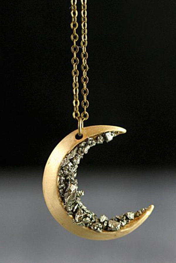 Vintage Moon-shaped Diamond Necklace-consonak
