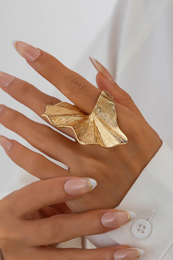 Fashion Irregular Ginkgo Leaf Shape Alloy Ring-consonak