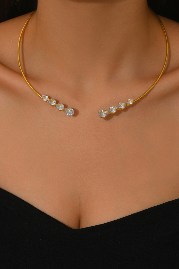 Fashionable Teardrop-shaped Zircon Copper Coil Open Necklace | Consonak