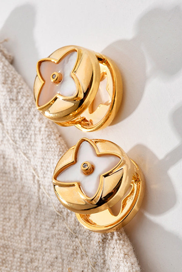 Fashionable Shell Light Luxury Metal Button Earrings-consonak