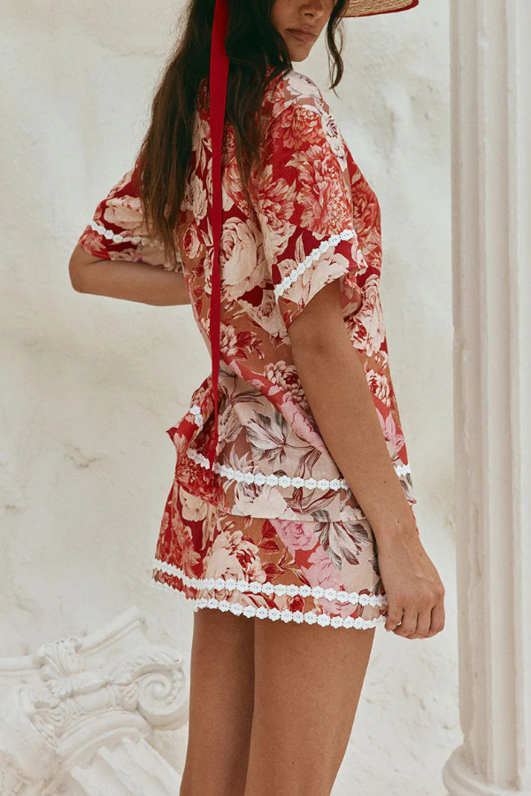 Floral Print Collared Short-sleeved Loose-fitting Shirt and Casual Floral Trim Mini Skirt Set-consonak