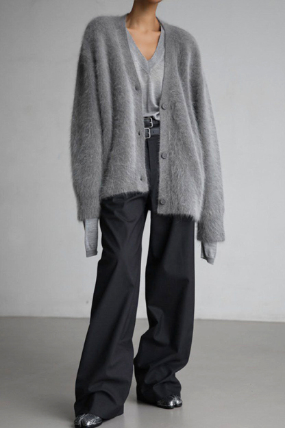 Solid Color Loose V-neck Long-sleeved Lazy Knitted Cardigan-consonak