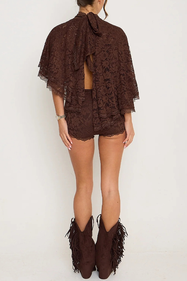 Stylish Openwork Lace Loose Top and Side Zipper Slim-fit Shorts Set | Consonak