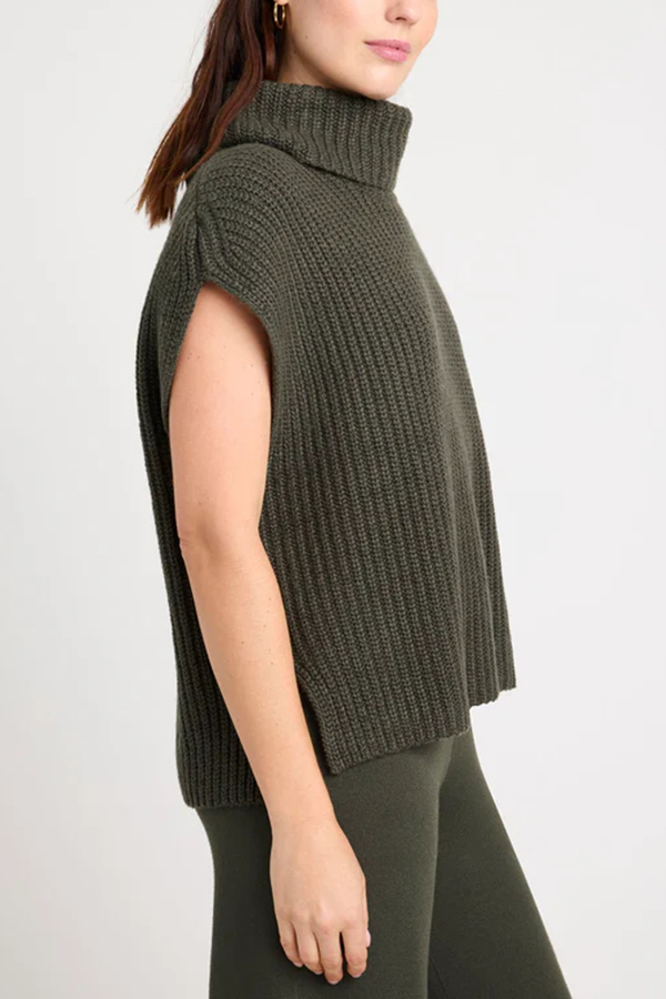 Comfortable and Luxe Knit TurtleNeck Cap Sleeves Lightweight Sweater-consonak