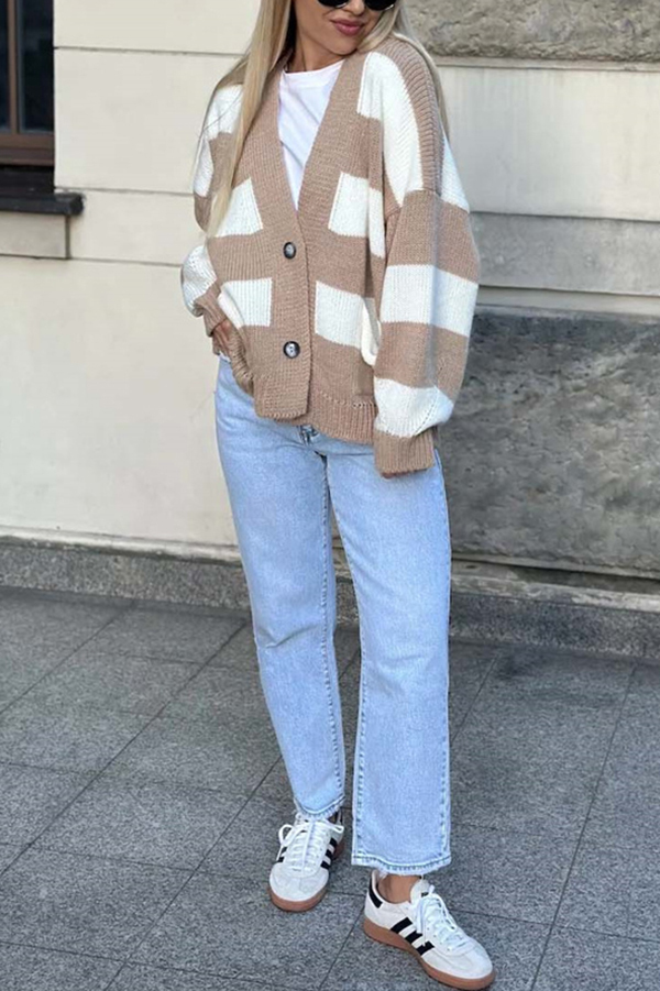 Casual V-neck Long-sleeved Striped Pocket Knitted Cardigan-consonak