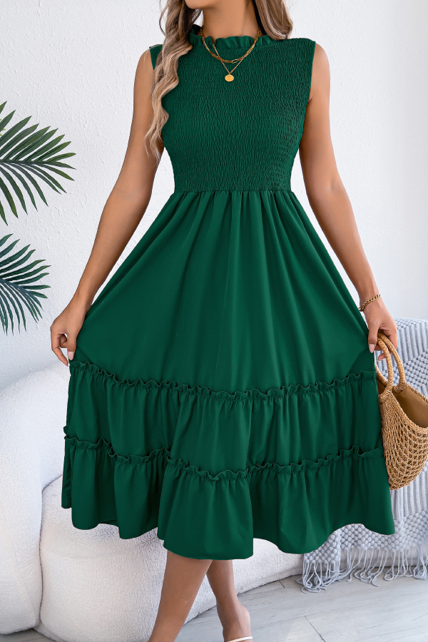 Solid Color Sleeveless Tucked Patchwork Casual Midi Dress-consonak