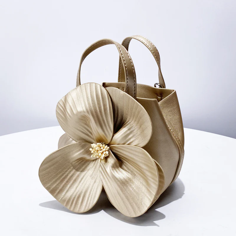 Fashionable 3D Petal Flower Solid Color Collar Handbag (including Lining)-consonak