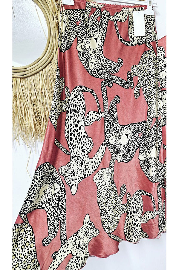 Abbie Satin Tiger Print High Rise Elastic Waist Maxi Skirt-consonak