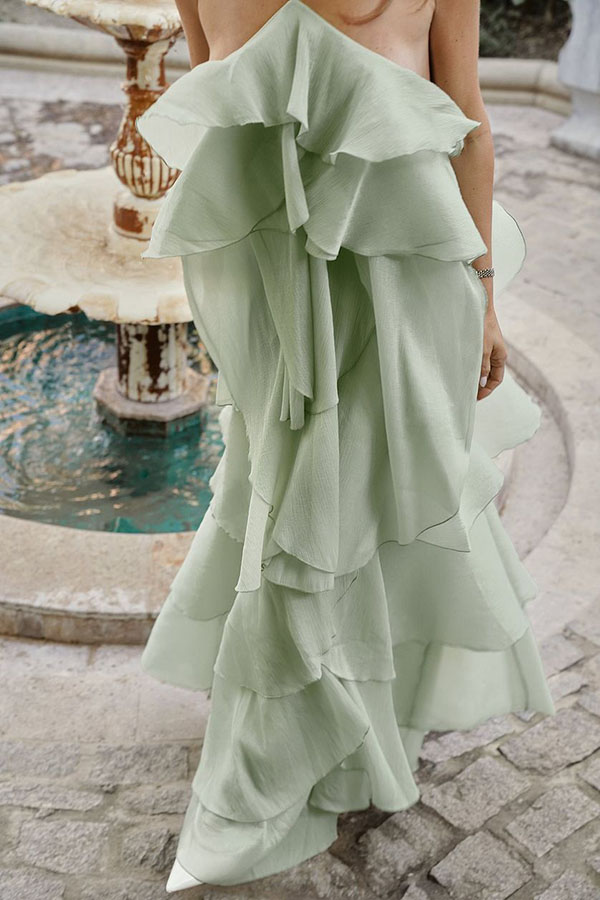 Romantic Summer Chiffon Tiered Ruffle Deep V-Back Halter A-line Maxi Design | Consonak