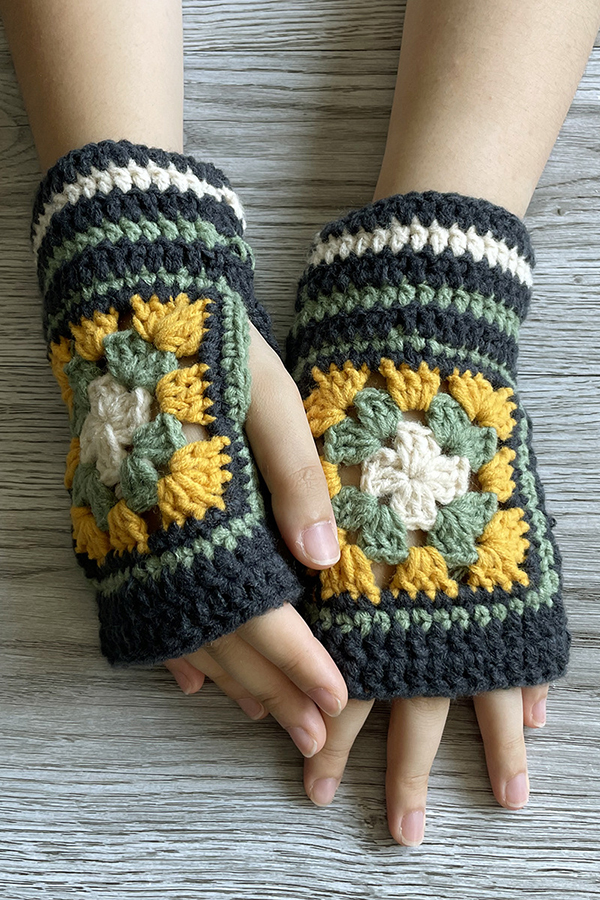 Four-leaf Clover Crochet Half-finger Gloves-consonak