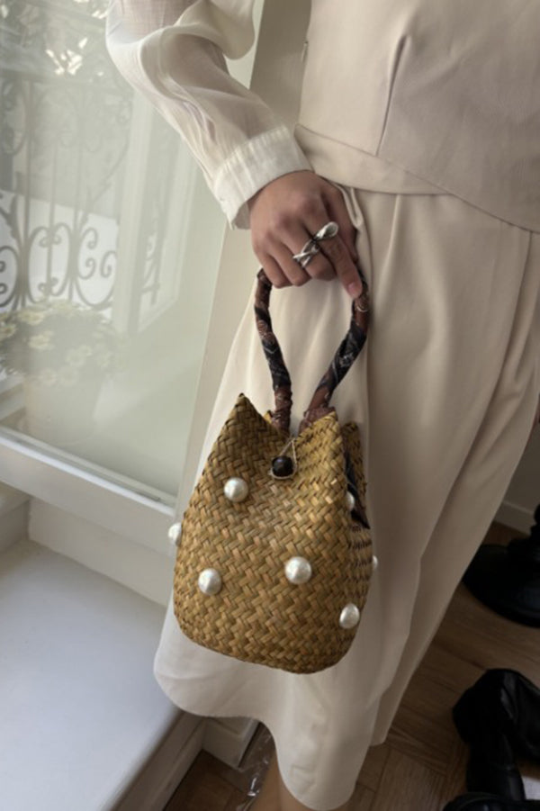 Fashionable Straw Pearl Embellished Bucket Bag-consonak