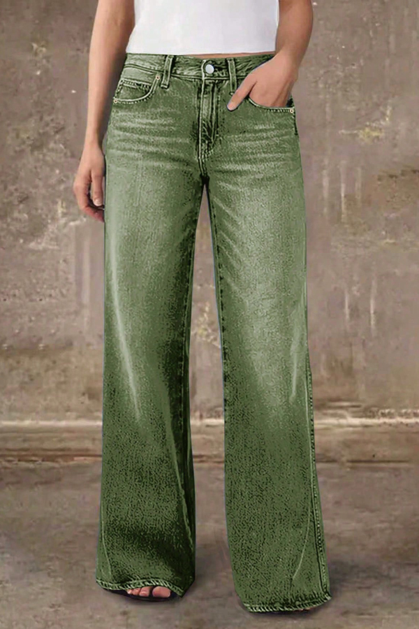 Stylish Casual Pocket Loose Straight Leg Jeans