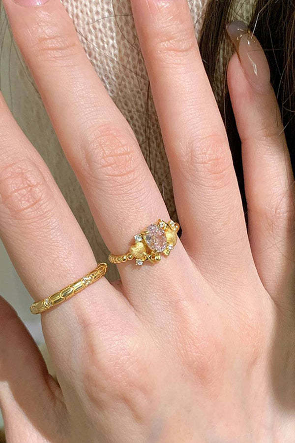 Fashionable Sparkling Pink Diamond Ring-consonak