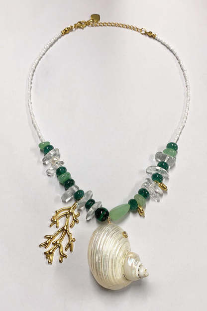 Stylish Freshwater Pearl Conch Necklace-consonak