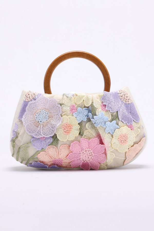 Elegant Floral Embroidered Handbag-consonak