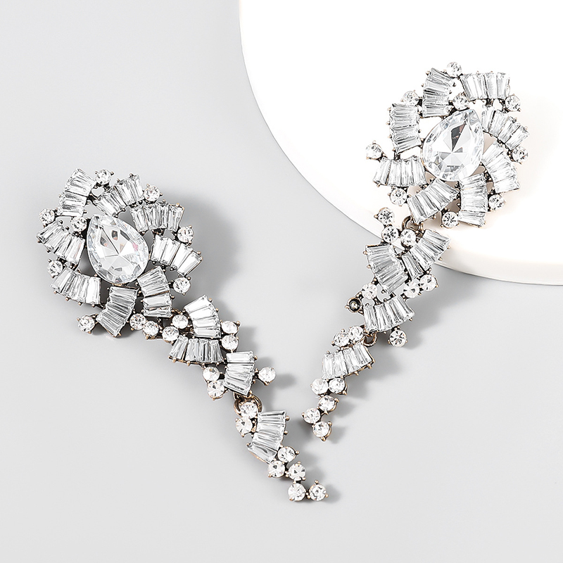 Retro Alloy Acrylic Flower Long Earrings-consonak