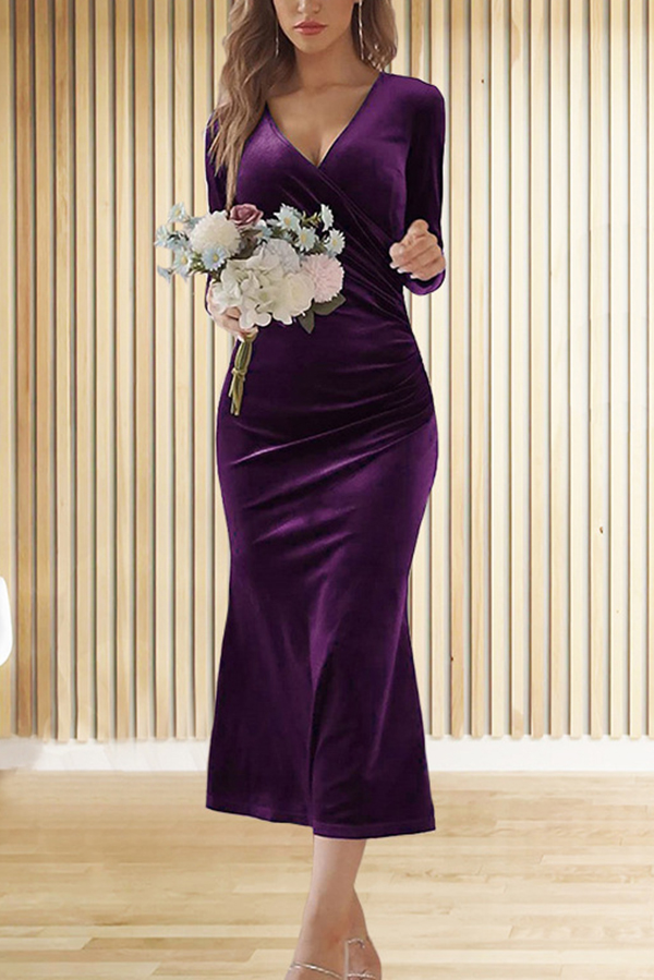 Solid Color Velvet Long Sleeve V-neck Slim Fit Fishtail Maxi Dress | Consonak