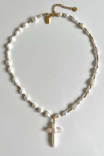 Stylish Pearl Cross Necklace-consonak